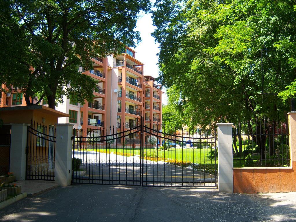 Luxury Sunrise Complex Apartment Zlatni pjasătsi Eksteriør bilde