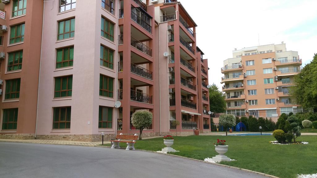 Luxury Sunrise Complex Apartment Zlatni pjasătsi Eksteriør bilde