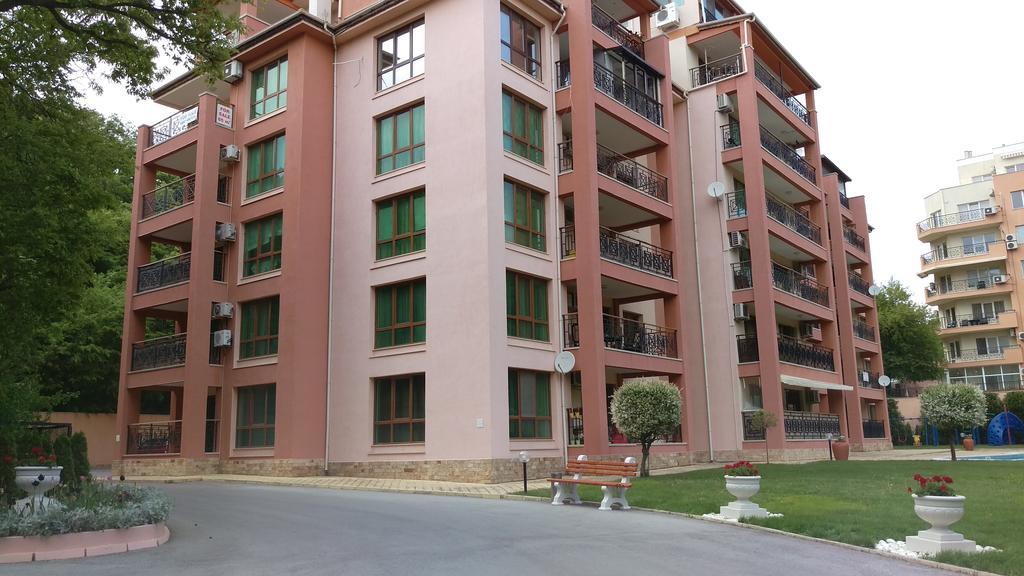 Luxury Sunrise Complex Apartment Zlatni pjasătsi Eksteriør bilde