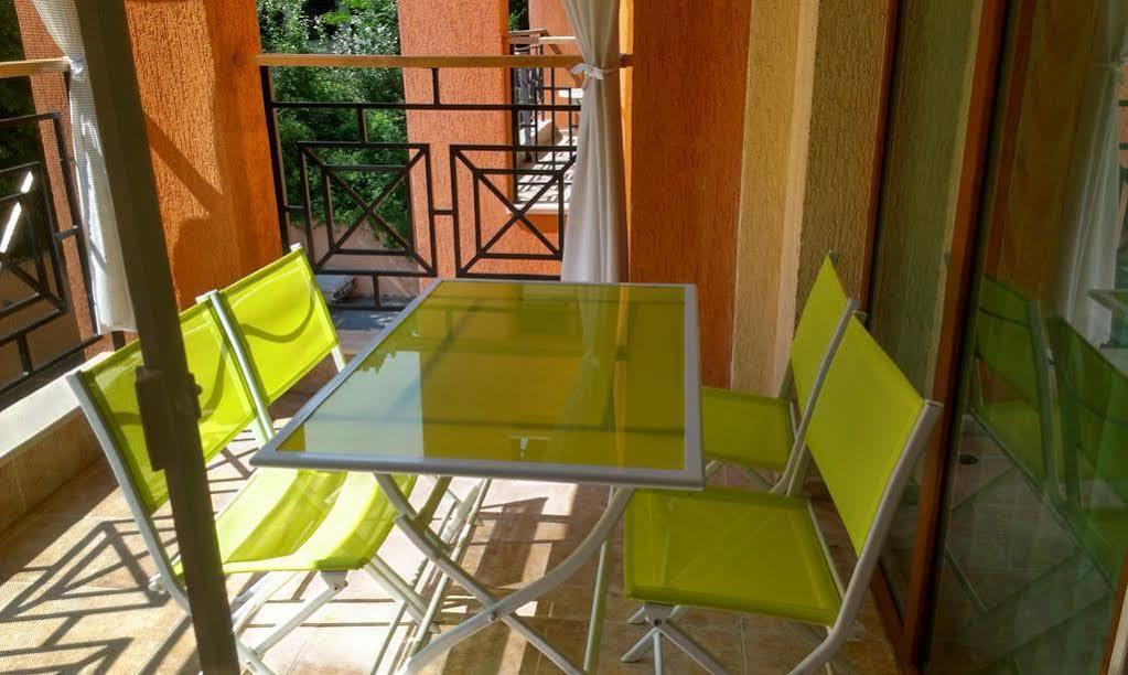 Luxury Sunrise Complex Apartment Zlatni pjasătsi Eksteriør bilde