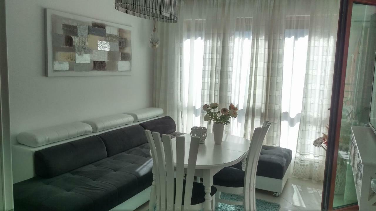 Luxury Sunrise Complex Apartment Zlatni pjasătsi Eksteriør bilde